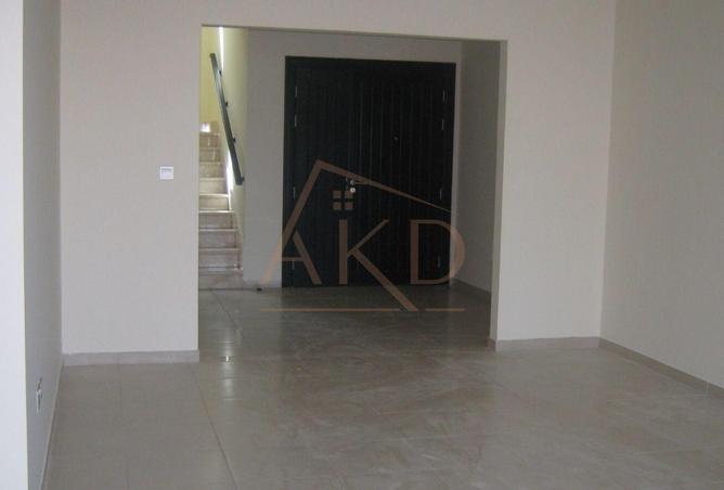 80250482 - Property Image 3