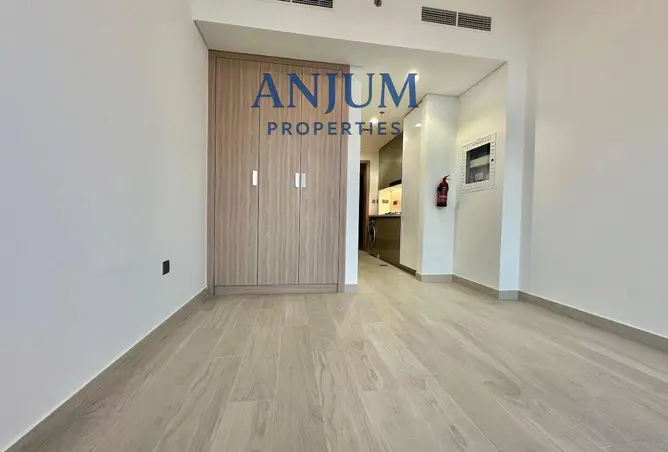 151918137 - Property Image 2