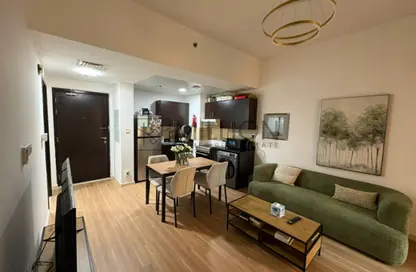 Apartment - 1 Bedroom - 1 Bathroom for rent in Summer 2 - Summer - Seasons Community - District 15 - Jumeirah Village Circle - Dubai