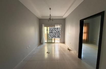 Apartment - 1 Bedroom - 2 Bathrooms for sale in Emirates Lake Tower 1 - Emirates Lake Towers - Emirates City - Ajman
