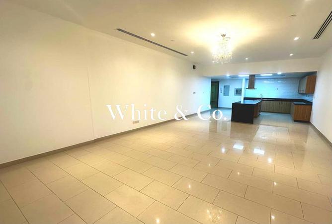 98703120 - Property Main Image