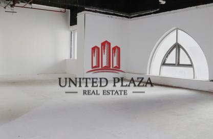 Office Space - Studio - 1 Bathroom for rent in Deena Building - Al Danah - Abu Dhabi
