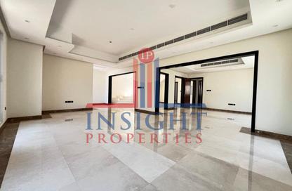 Villa - 5 Bedrooms - 5 Bathrooms for rent in Jumeirah 1 Villas - Jumeirah 1 - Jumeirah - Dubai