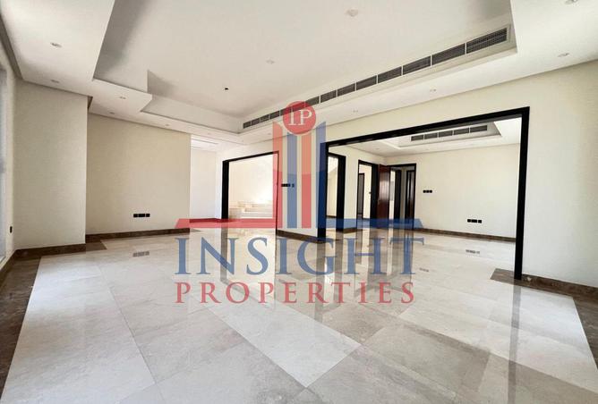 112742268 - Property Image 2