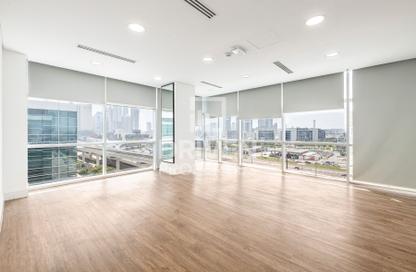 Office Space - Studio for rent in Emaar Business Park Building 4 - Emaar Business Park - Sheikh Zayed Road - Dubai