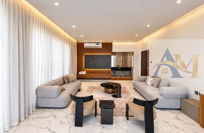 Villa - 5 - 7 for rent in Al Suyoh 1 - Al Suyoh - Sharjah