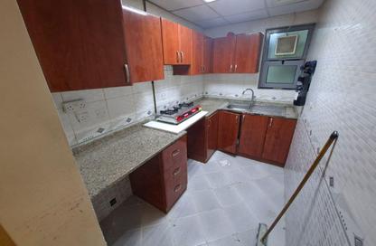 Apartment - Studio - 1 Bathroom for rent in Al Butina 9 Building - Al Butina - Sharjah Apartment - Studio - 1 Bathroom for rent in Al Butina 9 Building - Al Butina - Sharjah