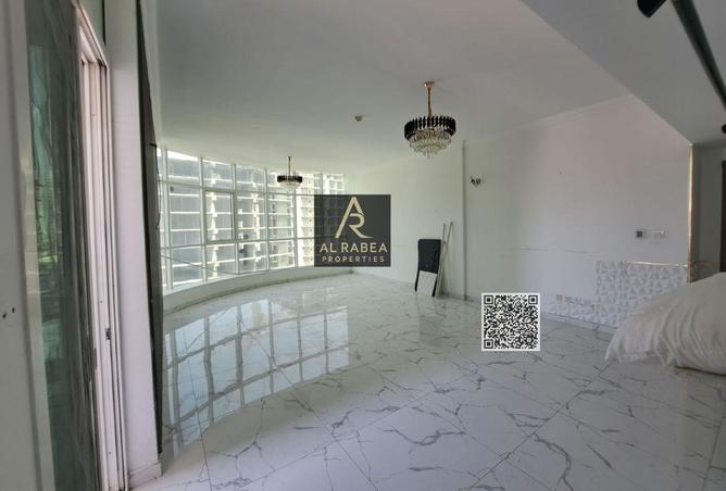 105988200 - Property Image 3