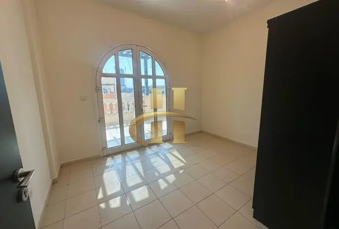 148621051 - Property Image 3