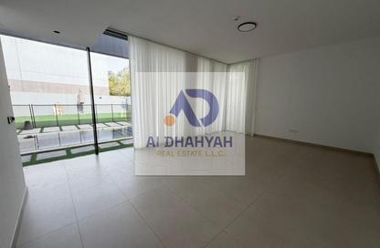 Bulk Rent Unit - Studio - 6 for rent in Tilal City - Sharjah
