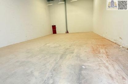 Warehouse - Studio - 1 for rent in Umm Dir - Umm Al Quwain