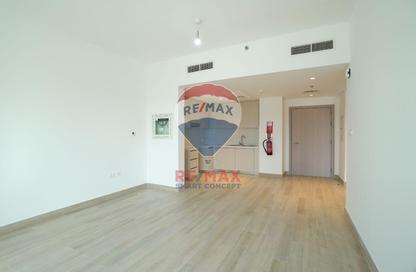 Apartment - 1 Bedroom - 1 Bathroom for rent in Waters Edge - Yas Island - Abu Dhabi