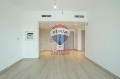 Apartment - 1 Bedroom - 1 Bathroom for rent in Waters Edge - Yas Island - Abu Dhabi