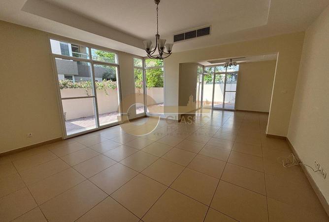 81117702 - Property Image 2