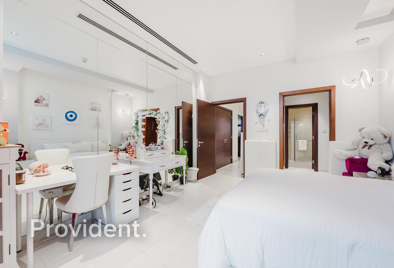Contemporary Villa | Corner Plot | Prime Location photo 22