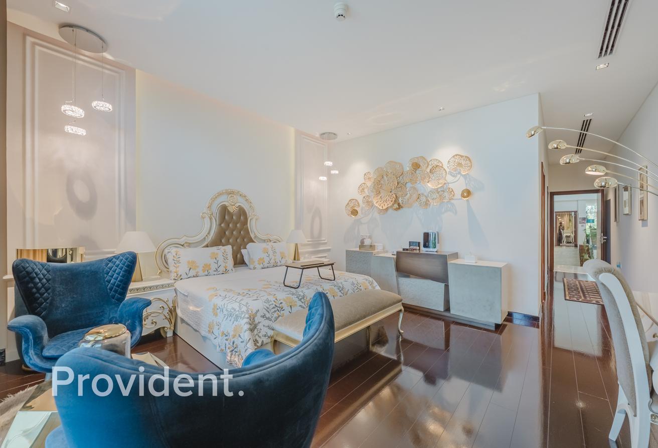 Contemporary Villa | Corner Plot | Prime Location photo 19