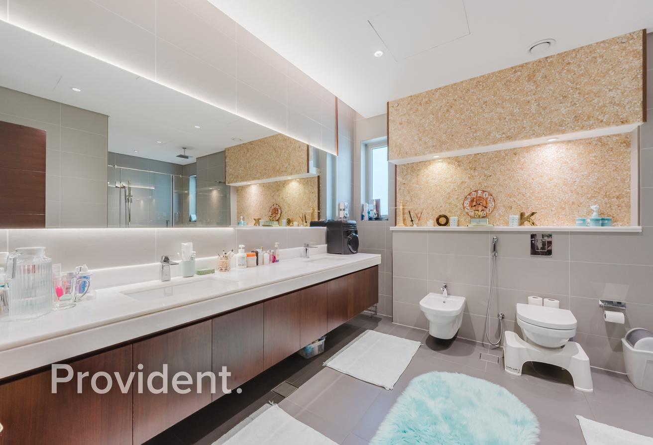 Contemporary Villa | Corner Plot | Prime Location photo 20