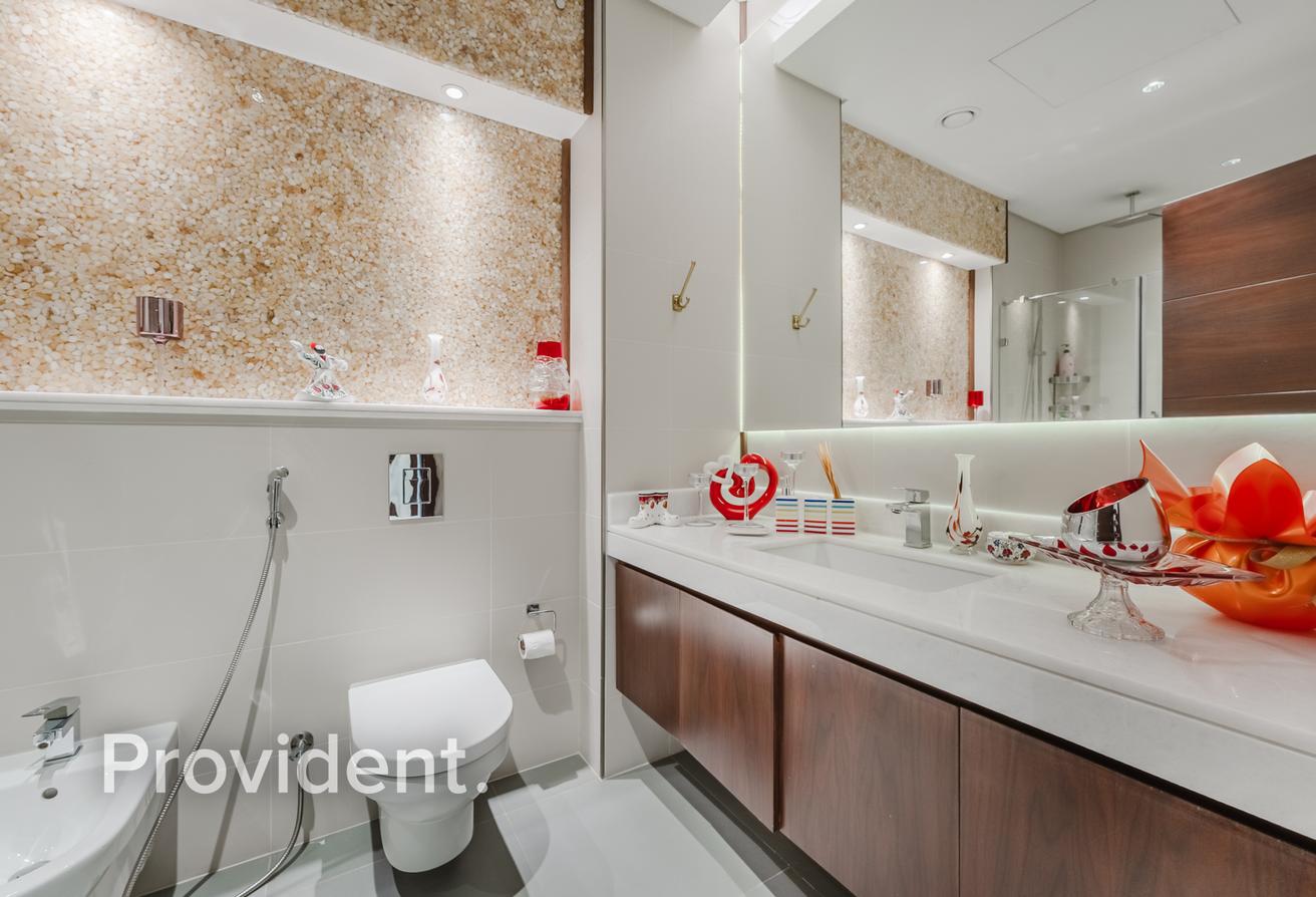 Contemporary Villa | Corner Plot | Prime Location photo 16