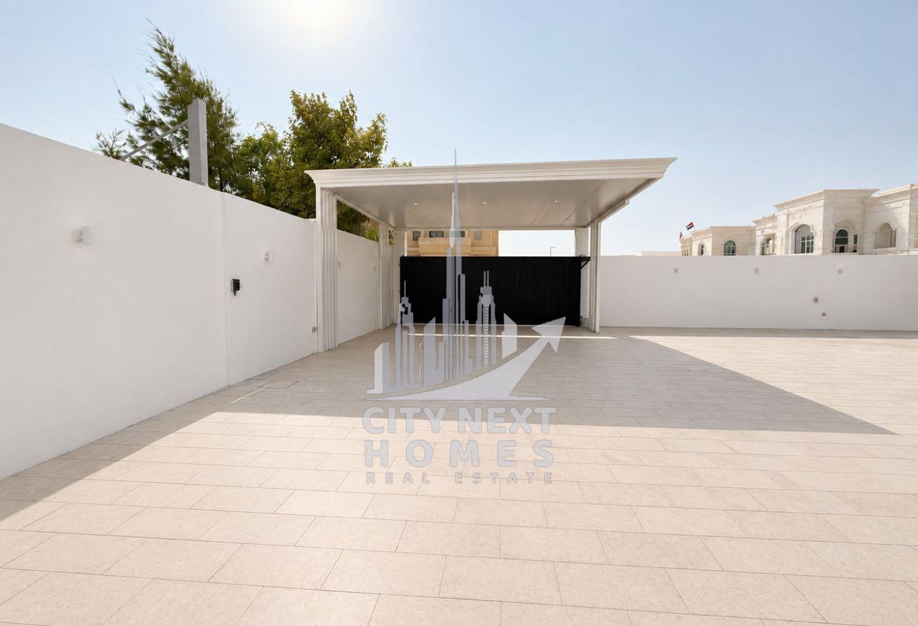 Modern| 5Br | Hall | Majlis | Maid | Garden| Pool photo 6