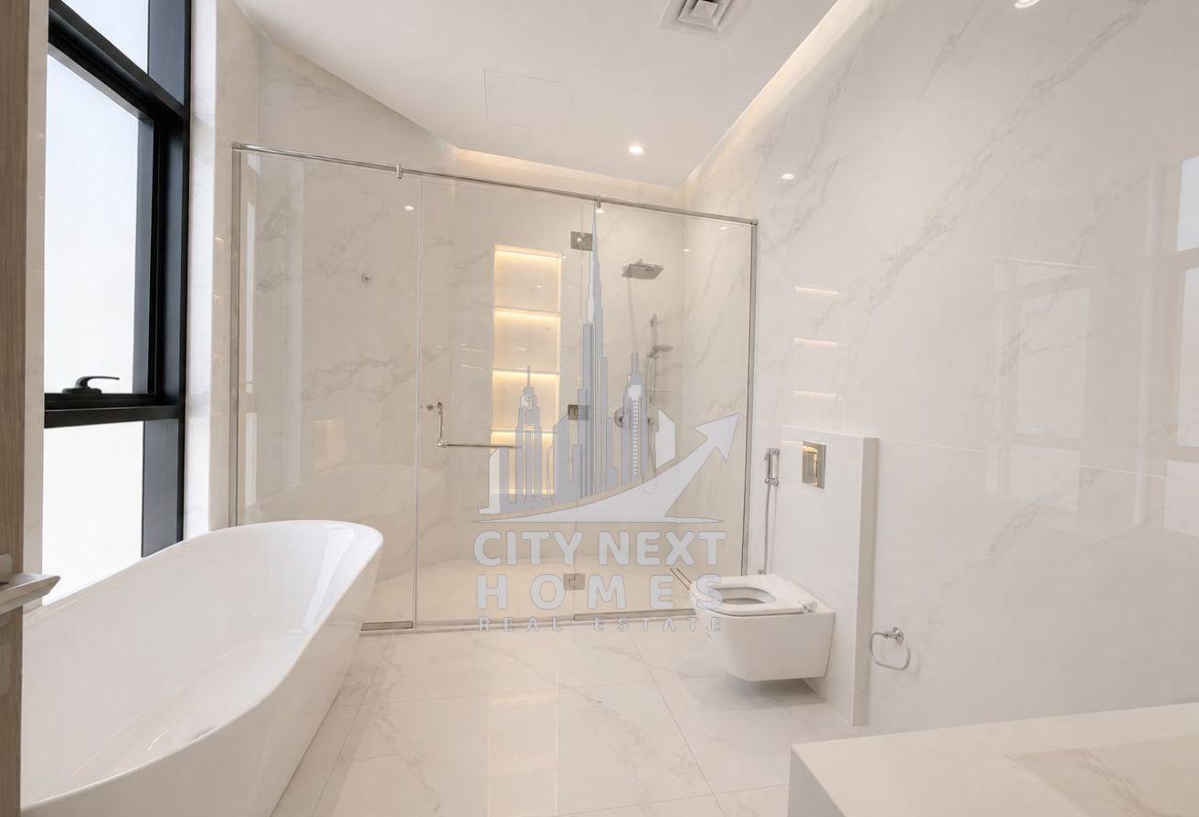 Modern| 5Br | Hall | Majlis | Maid | Garden| Pool photo 19