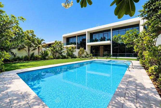 4-bed villa in Jawaher Saadiyat · Private pool — photo 2
