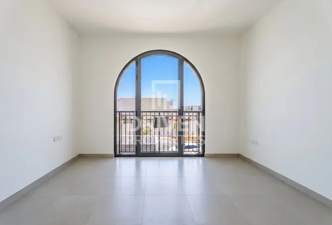 163234255 - Property Image 2