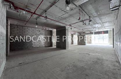 Retail - Studio - 1 Bathroom for rent in Binghatti Apex - District 10 - Jumeirah Village Circle - Dubai
