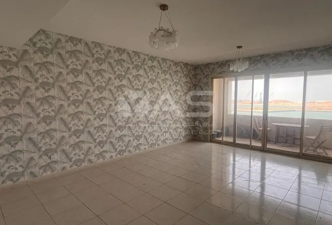 152352941 - Property Image 2