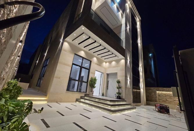 77362660 - Property Image 3