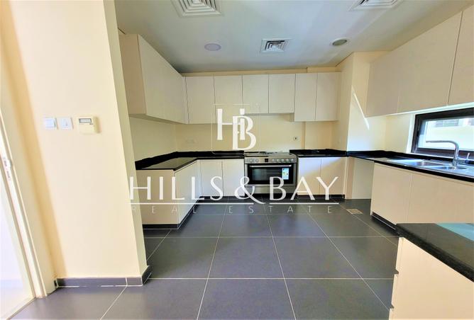 73111482 - صورة العقار 3