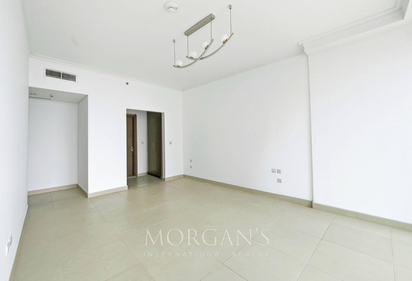 Direct Burj View | 3BR + Maid's | Move In Now photo 12
