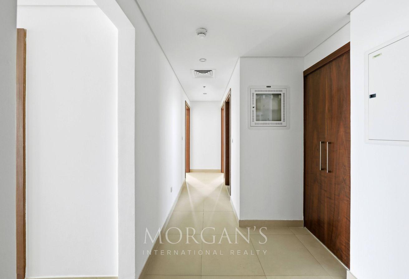 Direct Burj View | 3BR + Maid's | Move In Now photo 18