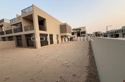 تاون هاوس - 4 - 5 للبيع في ساوث باي 3 - ساوث باي - منطقة سكنية - دبي الجنوب (مركز دبي العالمي) - دبي تاون هاوس - 4 - 5 للبيع في ساوث باي 3 - ساوث باي - منطقة سكنية - دبي الجنوب (مركز دبي العالمي) - دبي