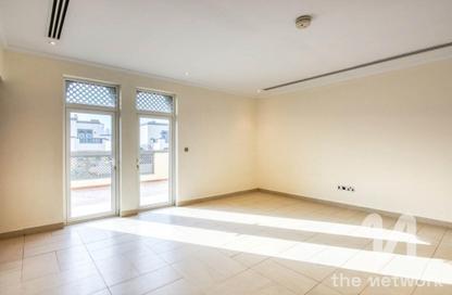 Villa - 4 Bedrooms - 5 Bathrooms for rent in Regional Large - Regional - Jumeirah Park - Dubai
