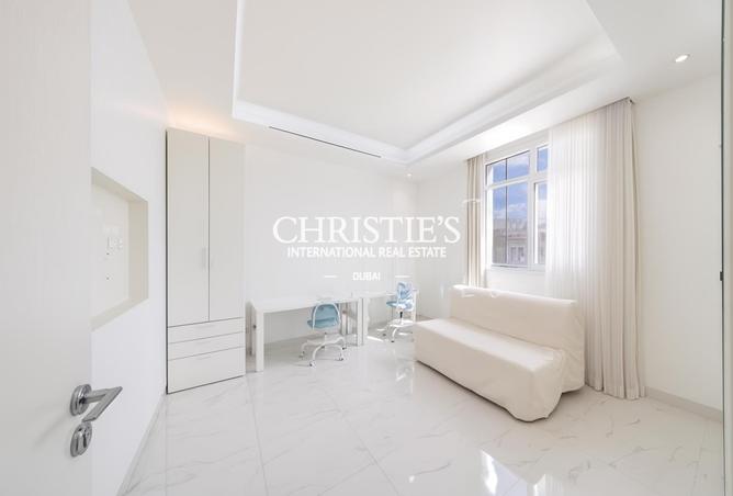 75011174 - Property Image 2