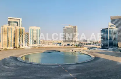 شقة - غرفة نوم - 1 حمام للايجار في تفريعة القنال 1 - أبراج الجولف - مدينة دبي الرياضية - دبي