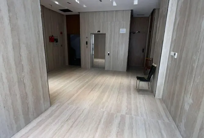 73871003 - Property Image 3