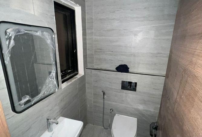 73871003 - Property Image 2