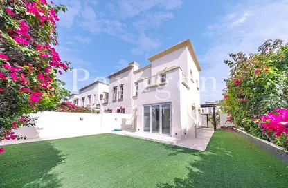 فيلا - 2 غرف نوم - 3 حمامات للايجار في الينابيع 10 - الينابيع - دبي