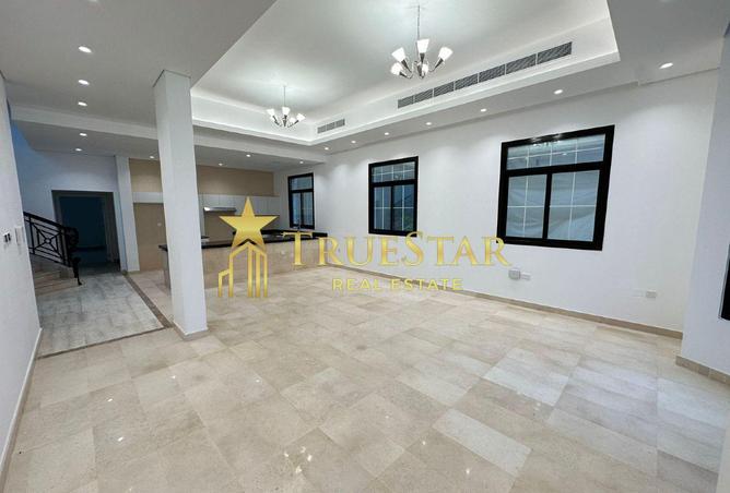 72332384 - Property Image 2