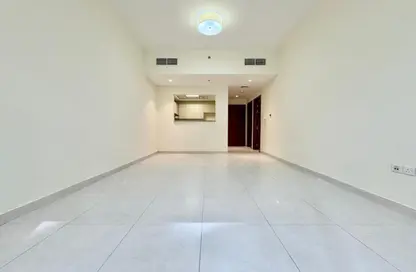 Apartment - 1 Bedroom - 2 Bathrooms for rent in Al Waleed Garden 1 - Al Waleed Garden - Al Jaddaf - Dubai