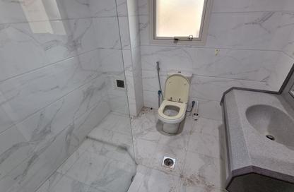 Villa - 4 Bedrooms - 6 Bathrooms for rent in Al Quoz 2 - Al Quoz - Dubai