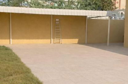 Villa - 5 Bedrooms - 4 Bathrooms for sale in Al Mowaihat 1 - Al Mowaihat - Ajman