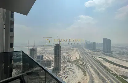 Apartment - 2 Bedrooms - 3 Bathrooms for sale in Regalia By Deyaar - Business Bay - Dubai