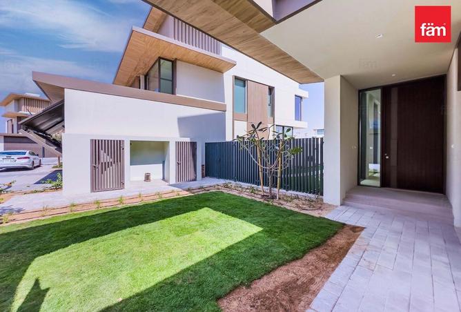 70290021 - Property Image 2