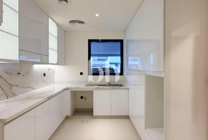 127043167 - Property Image 3