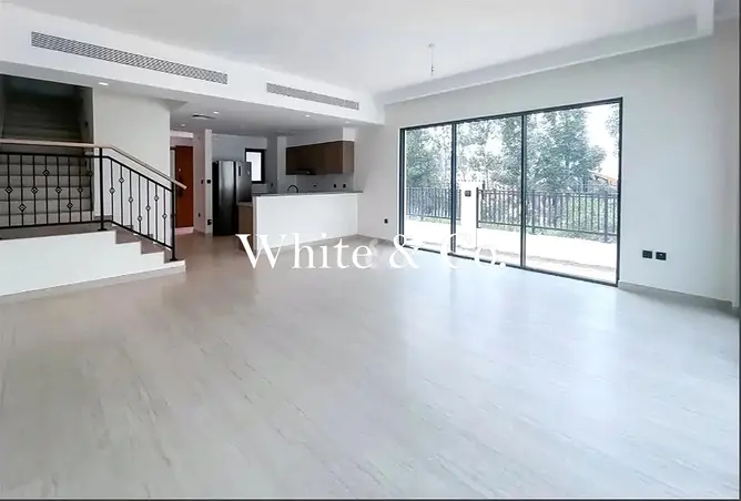 122461987 - Property Image 3