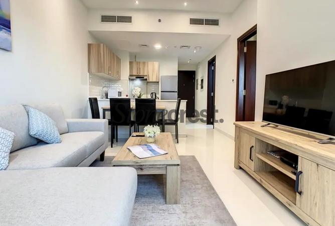 98242337 - Property Image 3