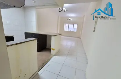 Apartment - 1 Bathroom for rent in Al Bakhit Building - Al Muhaisnah 4 - Al Muhaisnah - Dubai