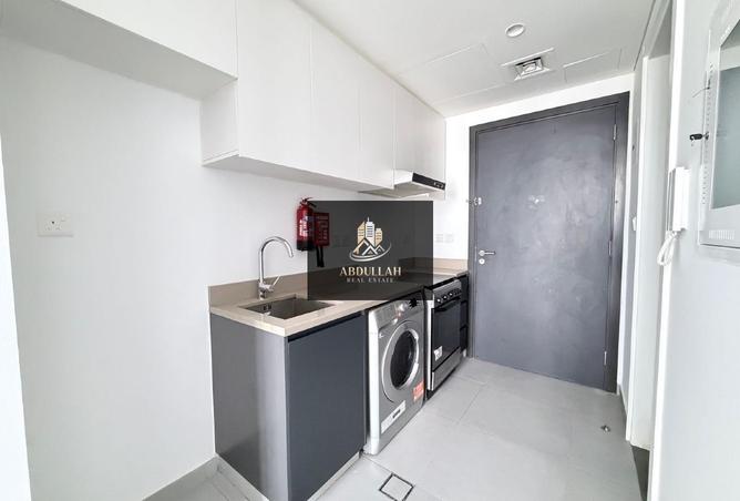 76993920 - Property Image 3